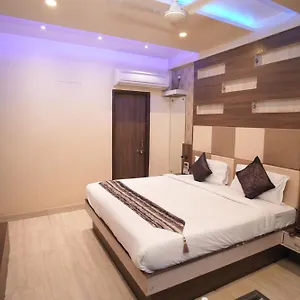 Hotel Rajkamal Near Railway Station, Varanasi