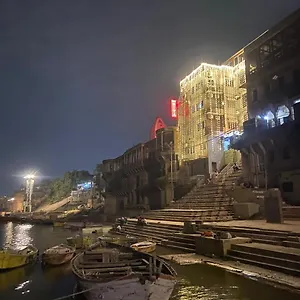 Sita Palace On Heritage Ghats Of Benaras Hotel
