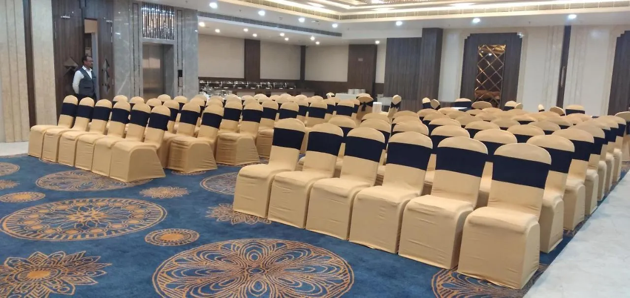 Hotel Four Element Varanasi