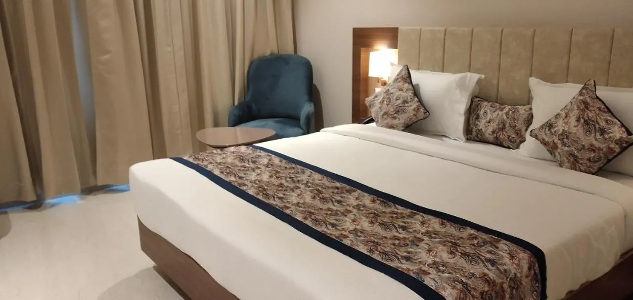 Hotel Four Element Varanasi